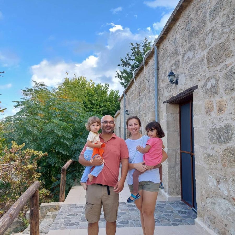 Revakli Ev Guest House Rizokarpaso Luaran gambar