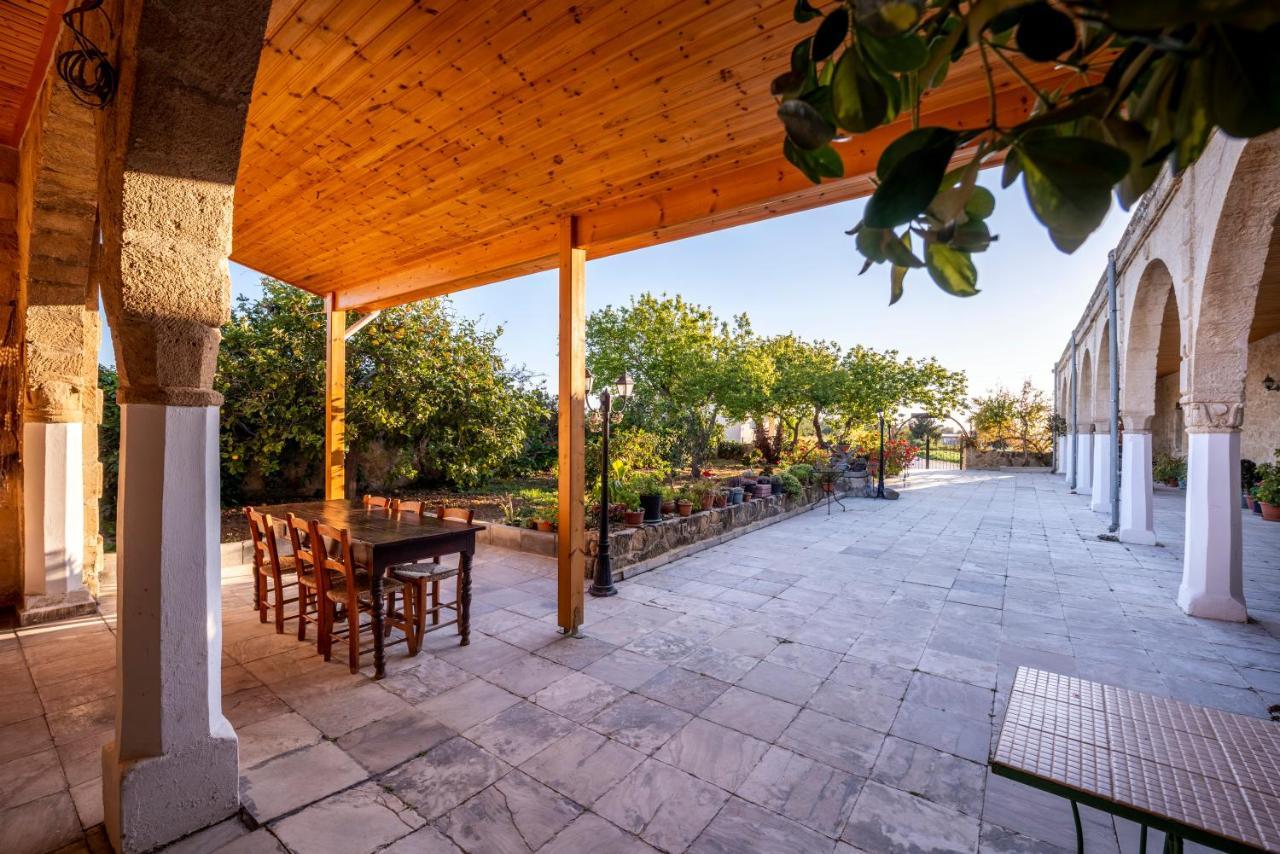 Revakli Ev Guest House Rizokarpaso Luaran gambar